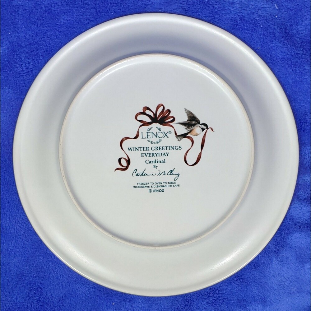 Beautiful Lenox “Winter Greetings Everyday Cardinal” Holiday Plate - Picture 5 of 9